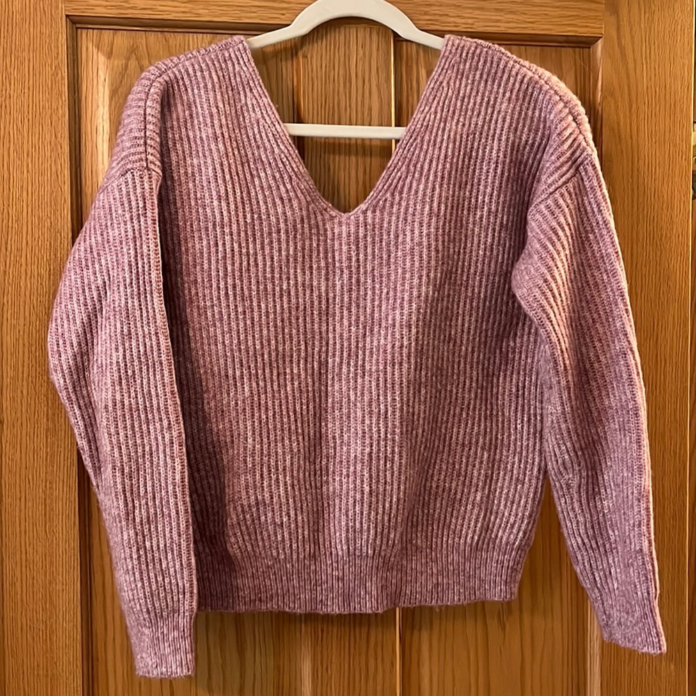 Free people sweater - in perfect condition